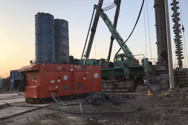 道外如何检查发电机组燃油系统的密封性？